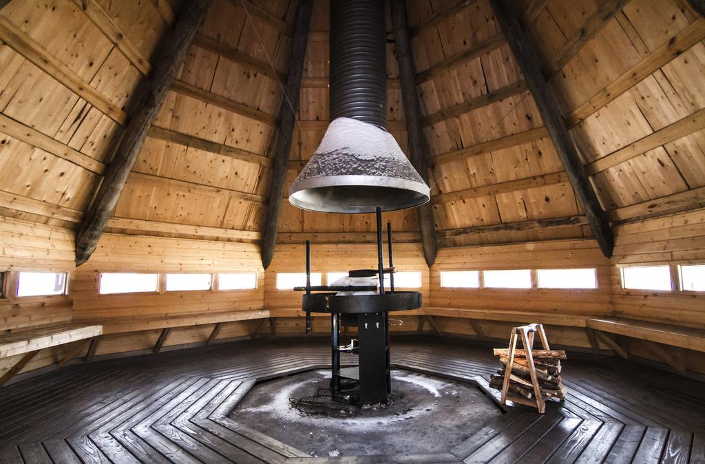 Lomaperkkioe Cottages Kajaani Room photo