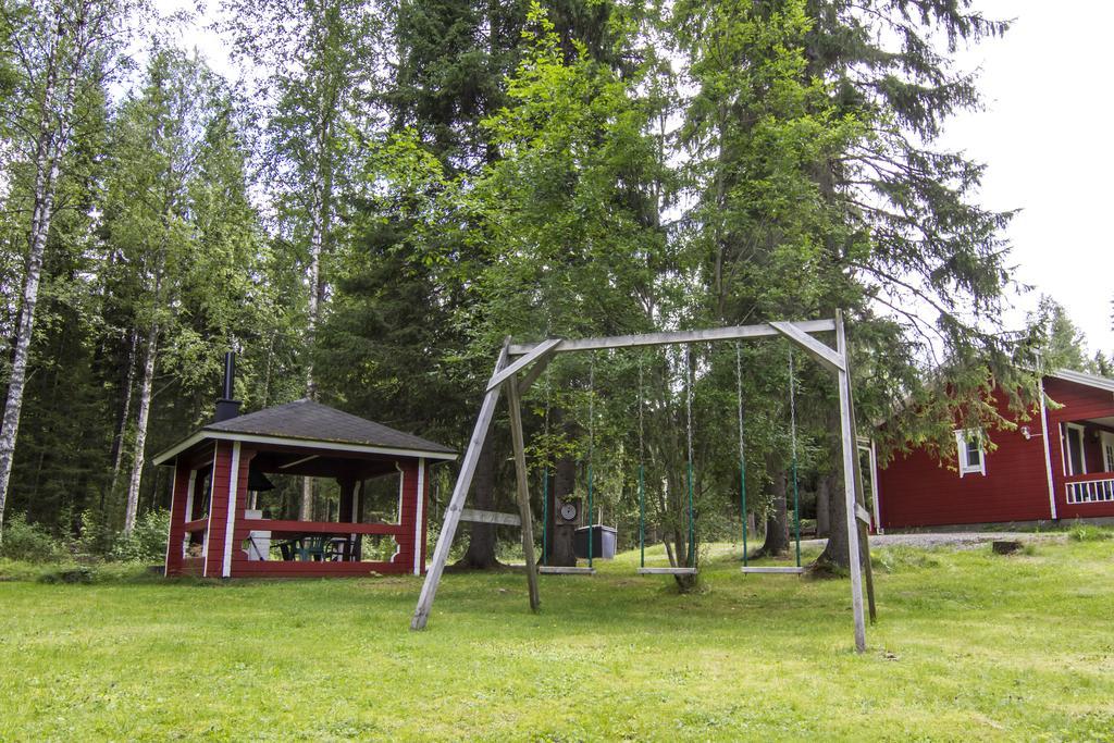 Lomaperkkioe Cottages Kajaani Exterior photo