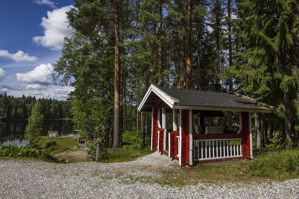 Lomaperkkioe Cottages Kajaani Exterior photo